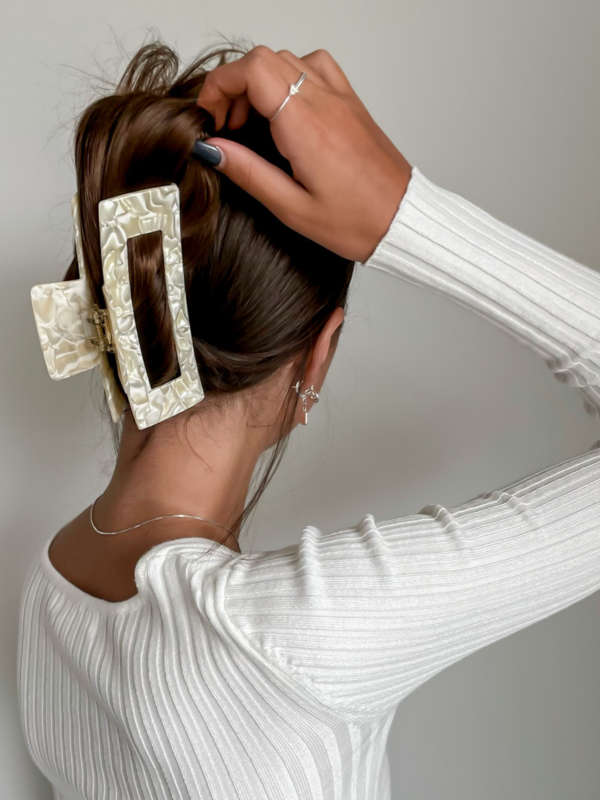 Extra large best sale hair claw clips